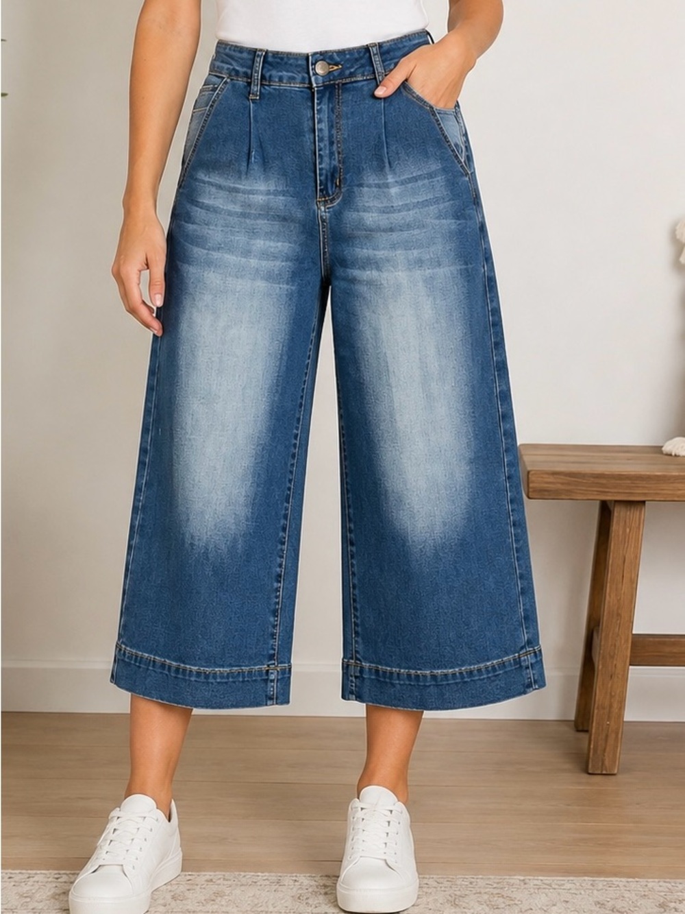 Roswear Myzellia Cropped Jeans Size M Blue Wide Leg Cropped Stretch NWT